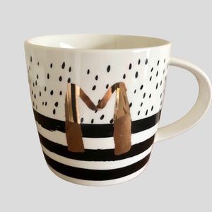 “M” mug